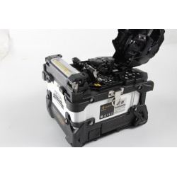 SOUDEUSE OPTIQUE 3 AXES (KIT COMPLET AVEC CLIVEUSE)