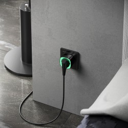 PRISE 220V CONNECTEE RADIO NOIRE
